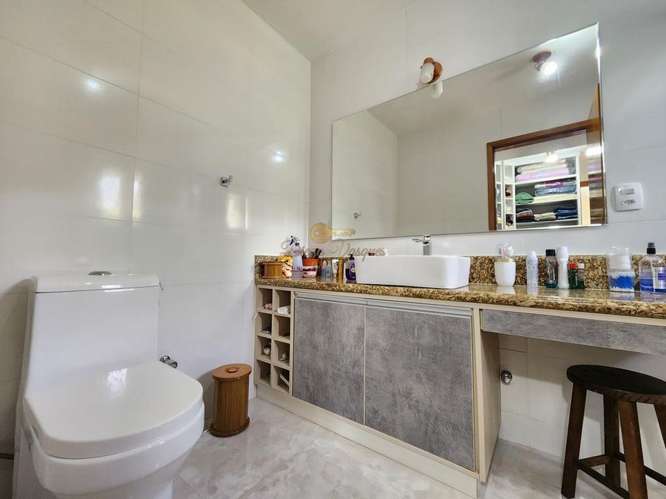 Casa de Condomínio à venda com 4 quartos, 150m² - Foto 33