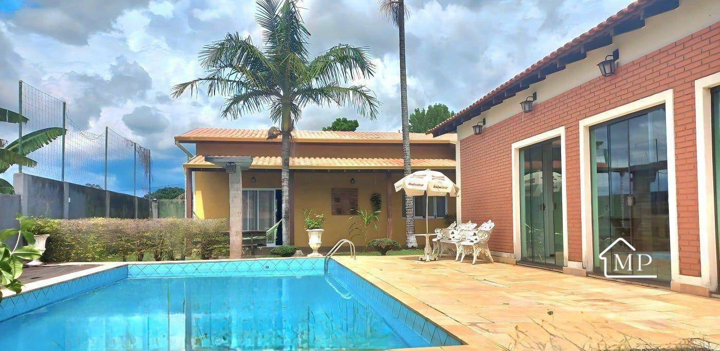 Chácara, 3 quartos, 1000 m² - Foto 1