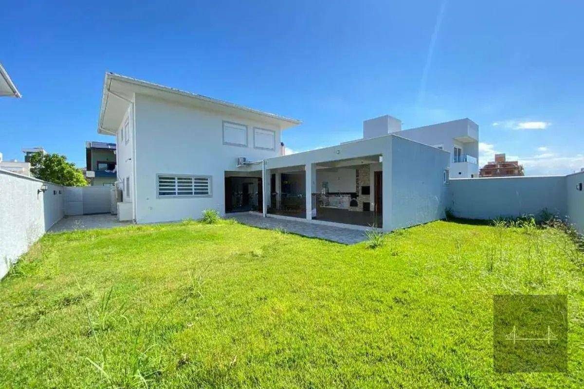 Casa de Condomínio à venda com 4 quartos, 385m² - Foto 24