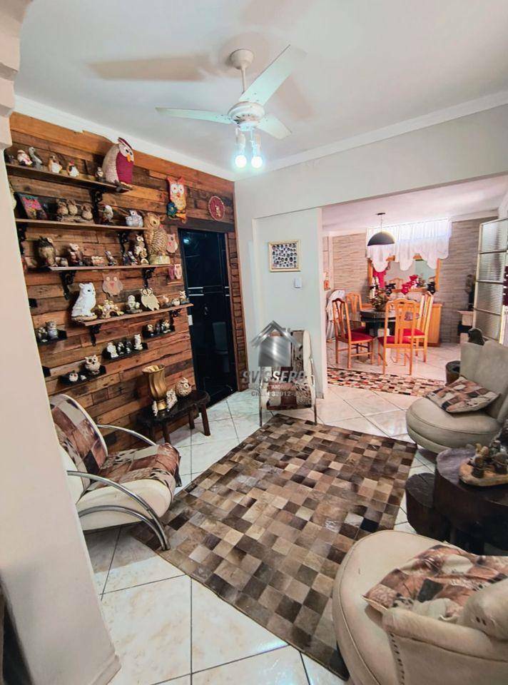 Casa, 3 quartos, 162 m² - Foto 4