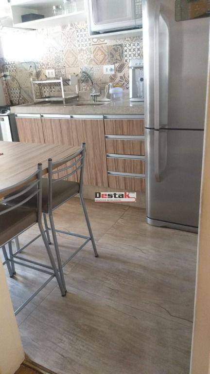 Apartamento à venda com 2 quartos, 66m² - Foto 2