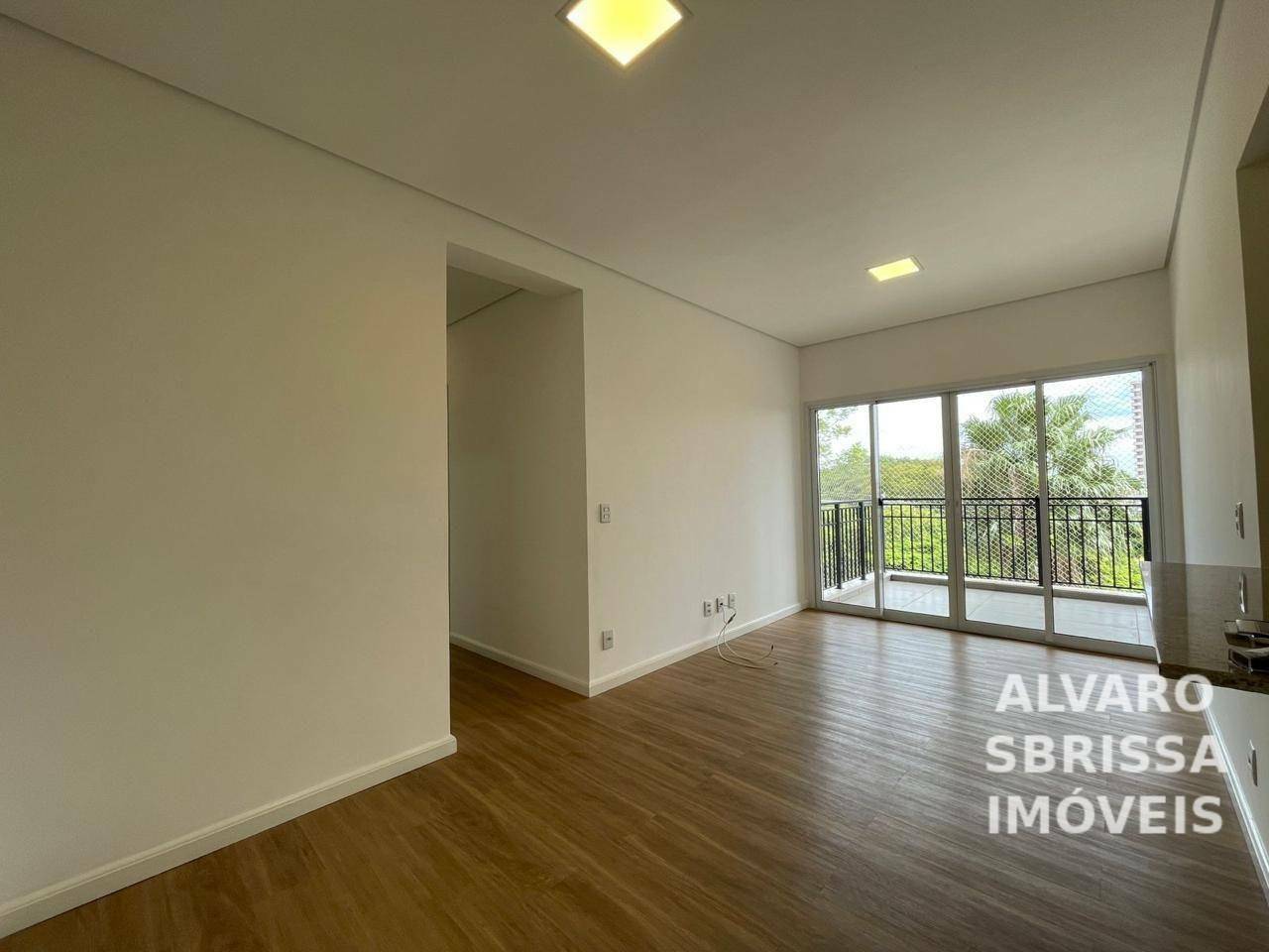 Apartamento para alugar com 3 quartos, 83m² - Foto 4