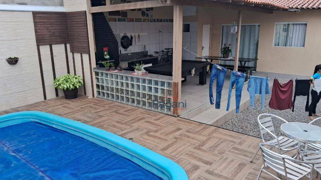 Casa à venda com 2 quartos, 180m² - Foto 3