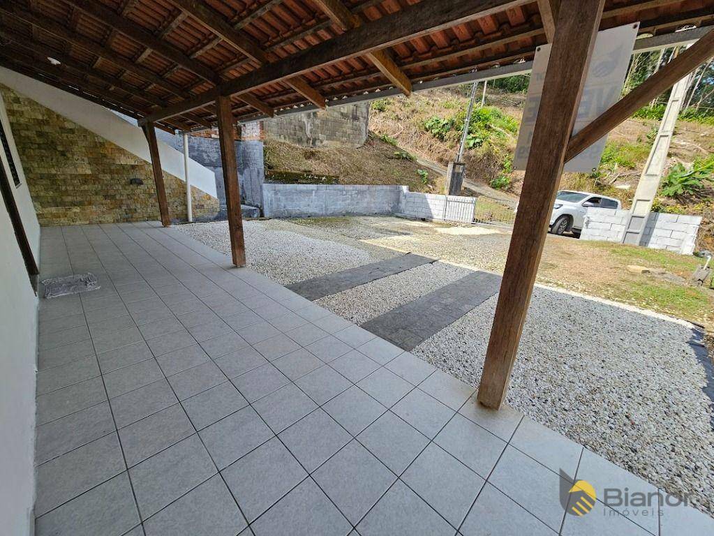 Casa à venda e aluguel com 3 quartos, 90m² - Foto 15