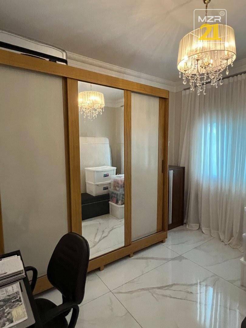 Sobrado à venda com 3 quartos, 200m² - Foto 39