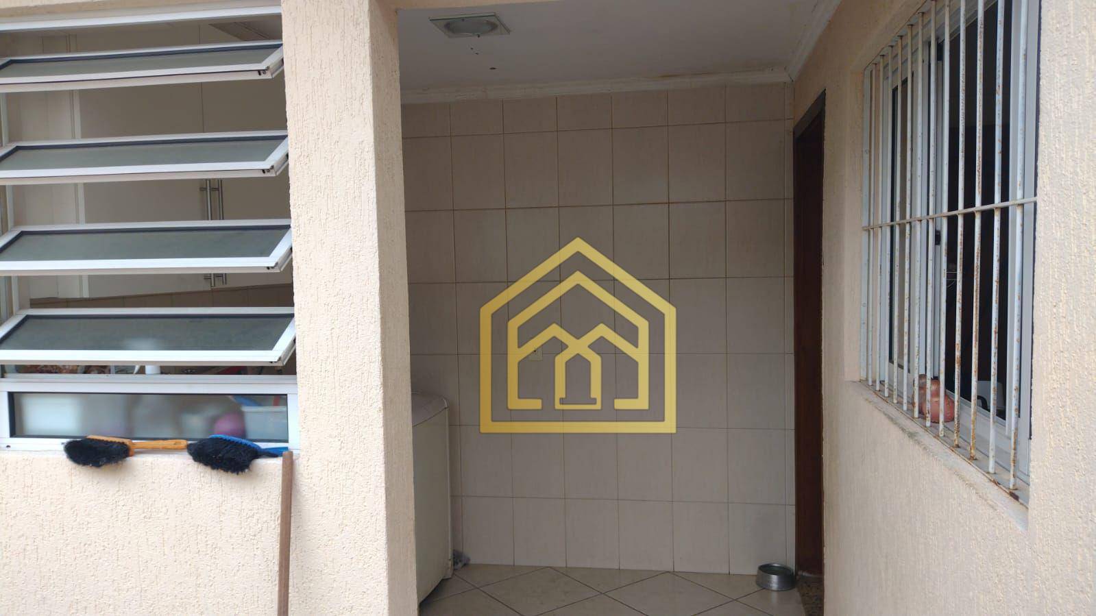 Sobrado à venda com 4 quartos, 250m² - Foto 27