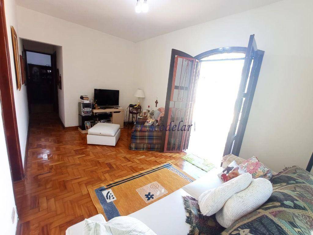 Casa à venda com 3 quartos, 148m² - Foto 2