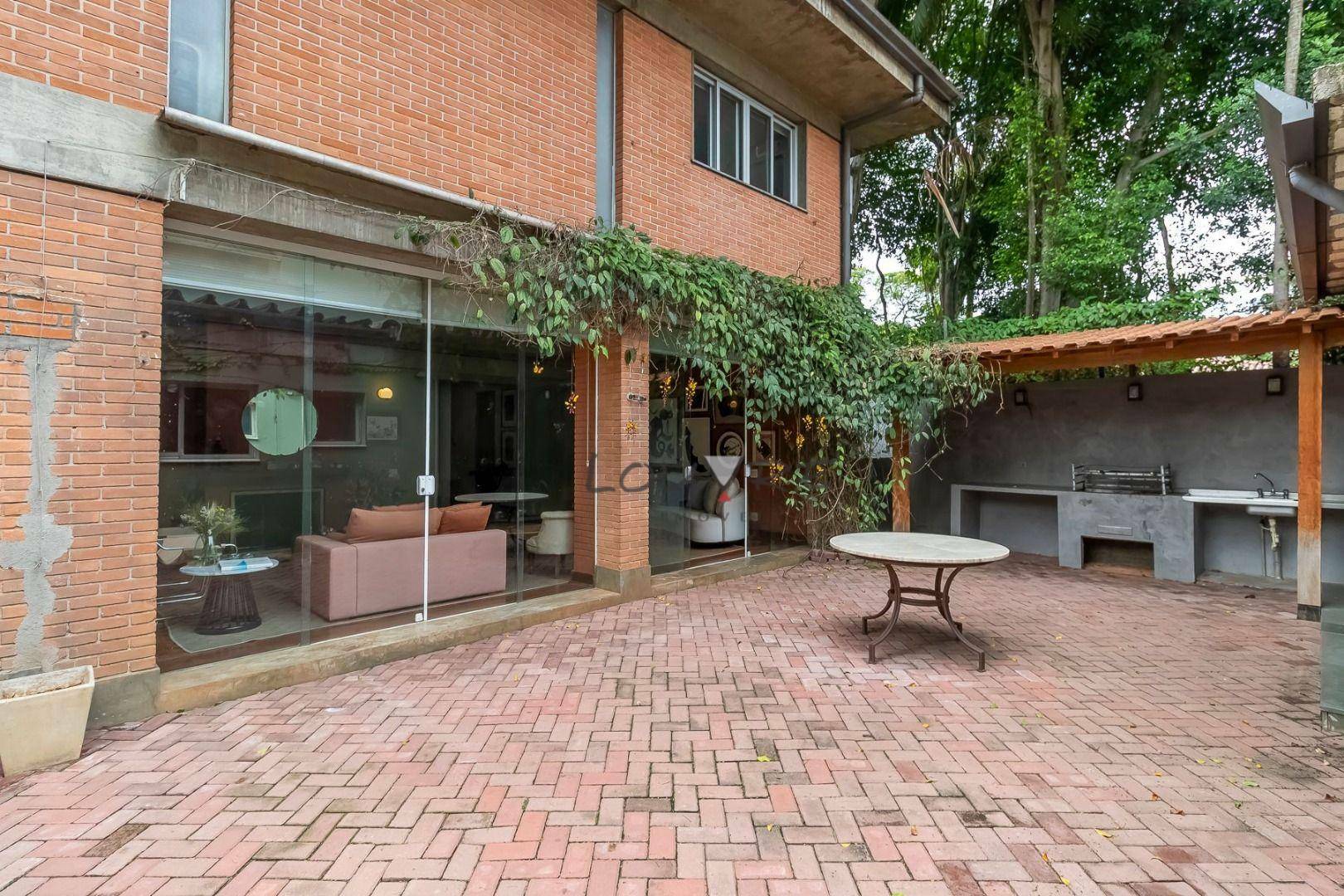 Casa à venda com 4 quartos, 380m² - Foto 19