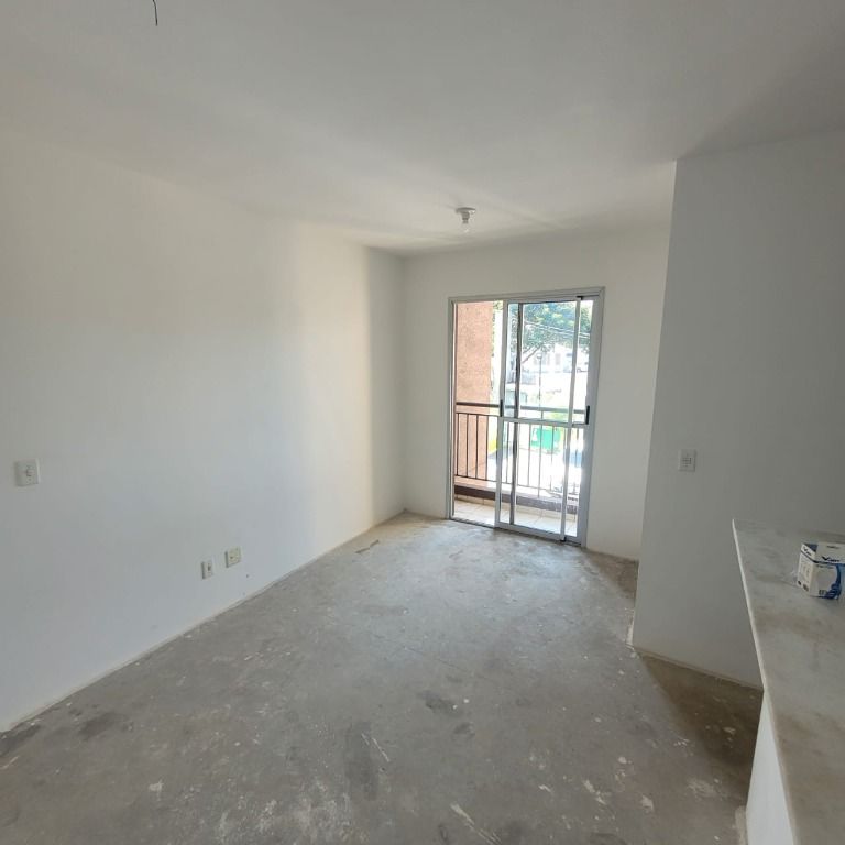 Apartamento à venda com 2 quartos, 47m² - Foto 3