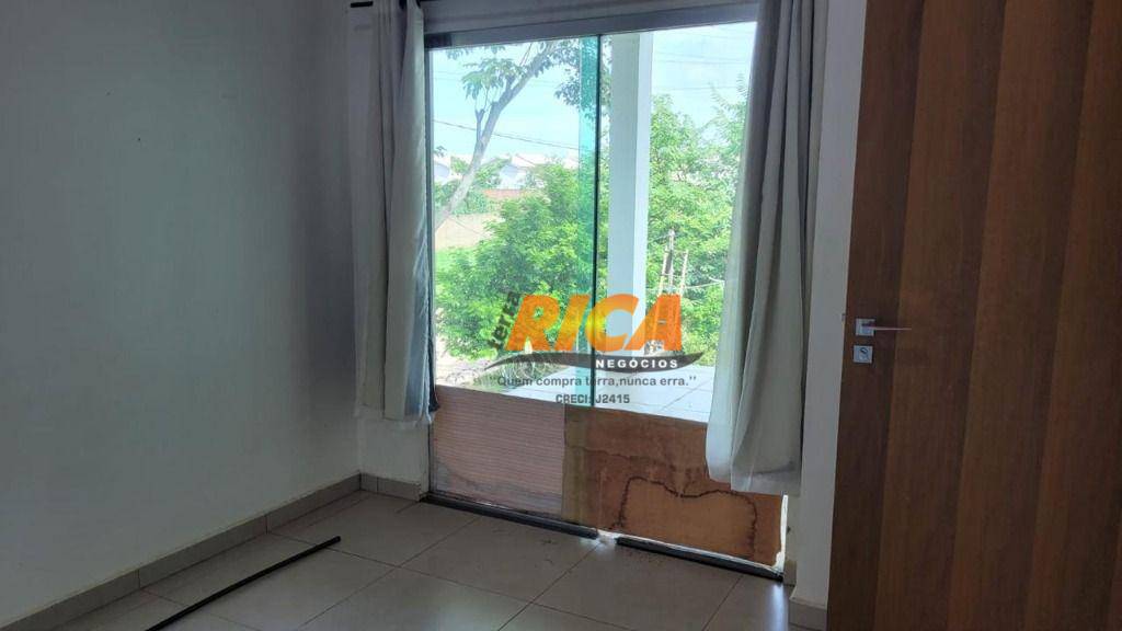 Casa à venda com 3 quartos, 400m² - Foto 8