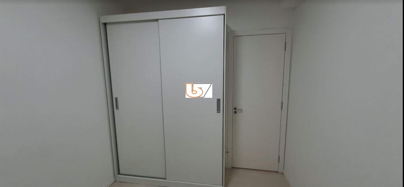 Apartamento para alugar com 2 quartos, 70m² - Foto 17