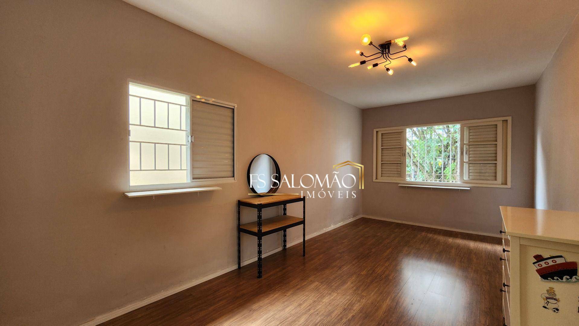 Casa para alugar com 2 quartos, 113m² - Foto 18