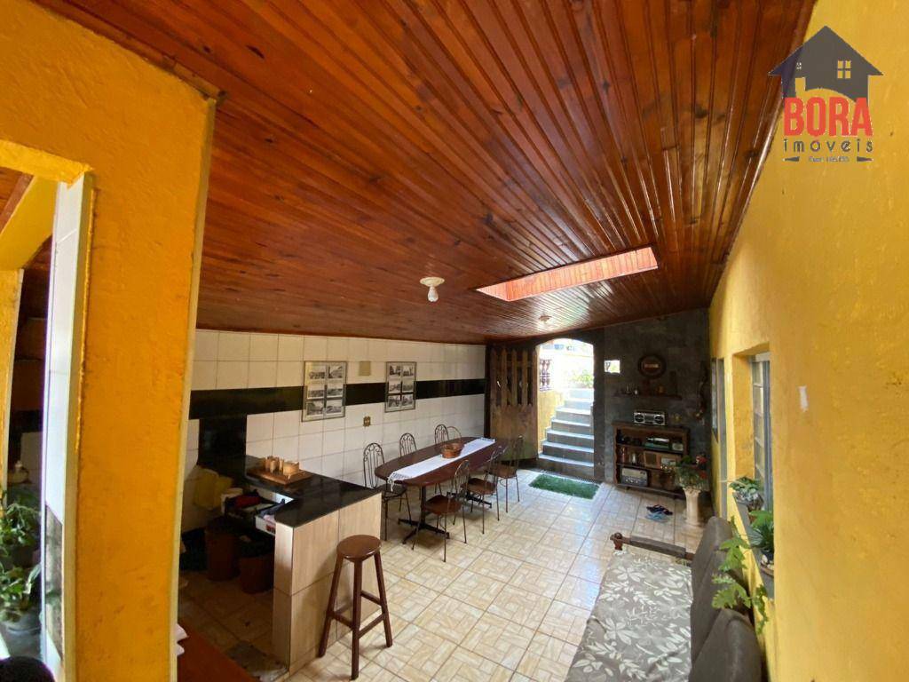 Casa à venda com 3 quartos, 200m² - Foto 6