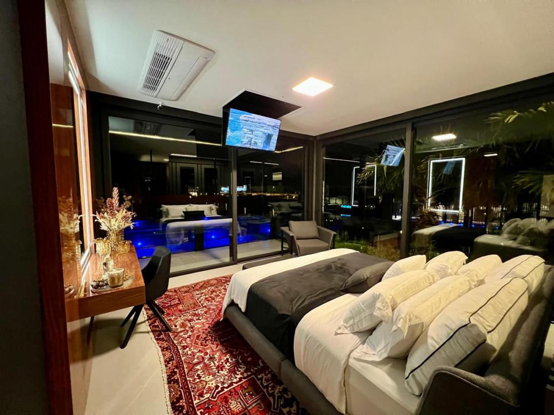 Casa de Condomínio à venda com 5 quartos, 492m² - Foto 29