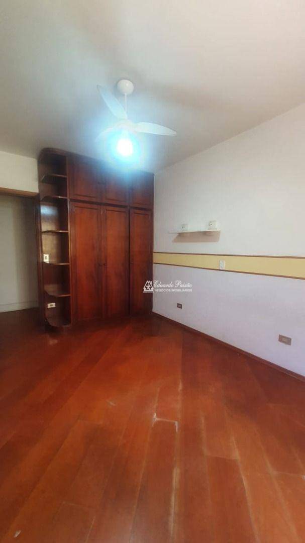 Casa à venda e aluguel com 2 quartos, 185m² - Foto 11