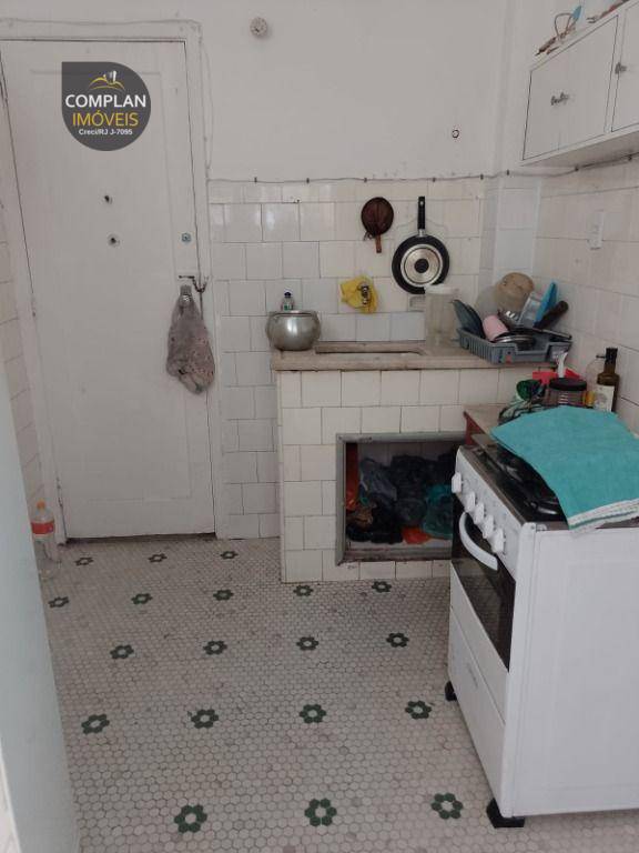 Apartamento à venda com 2 quartos, 80m² - Foto 11