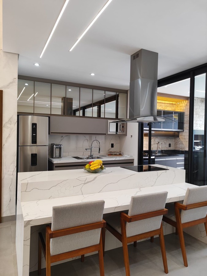 Casa à venda com 3 quartos, 183m² - Foto 5
