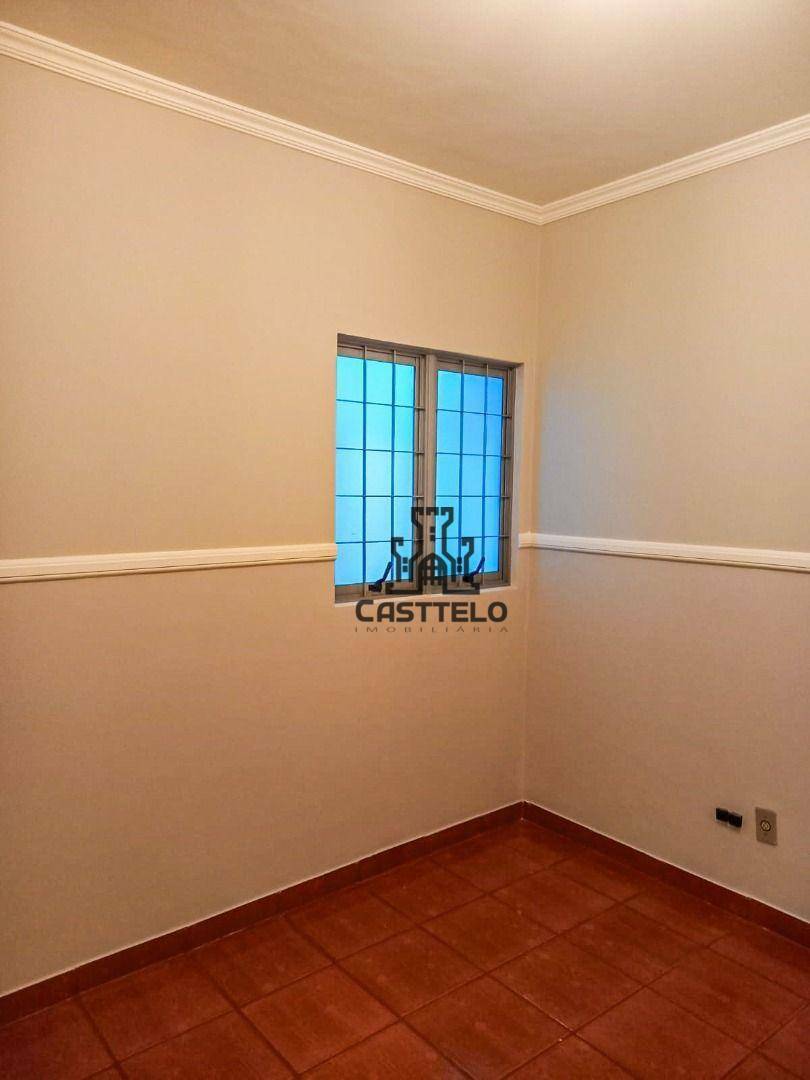 Casa à venda com 3 quartos, 120m² - Foto 13