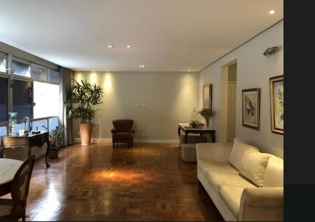 Apartamento à venda com 4 quartos, 220m² - Foto 1