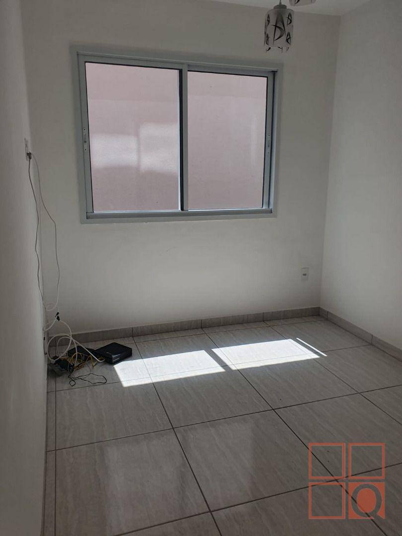 Apartamento à venda com 1 quarto, 35m² - Foto 11