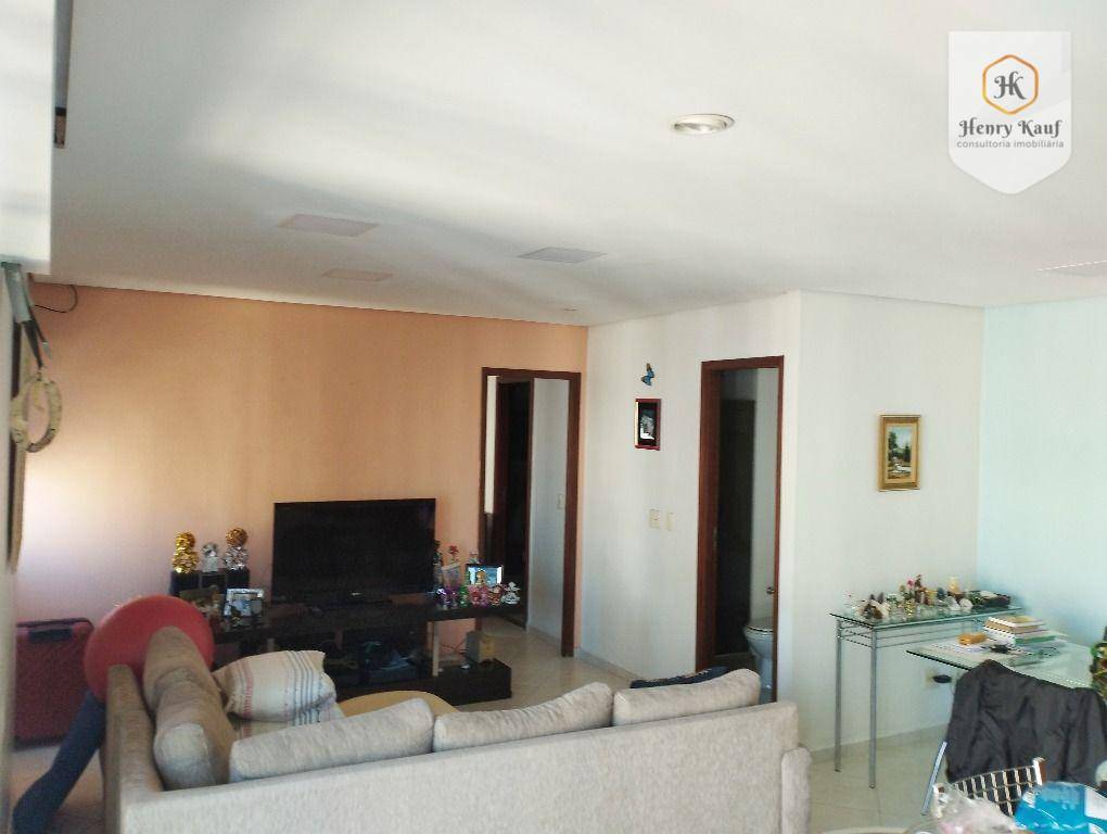 Apartamento à venda com 1 quarto, 57m² - Foto 2