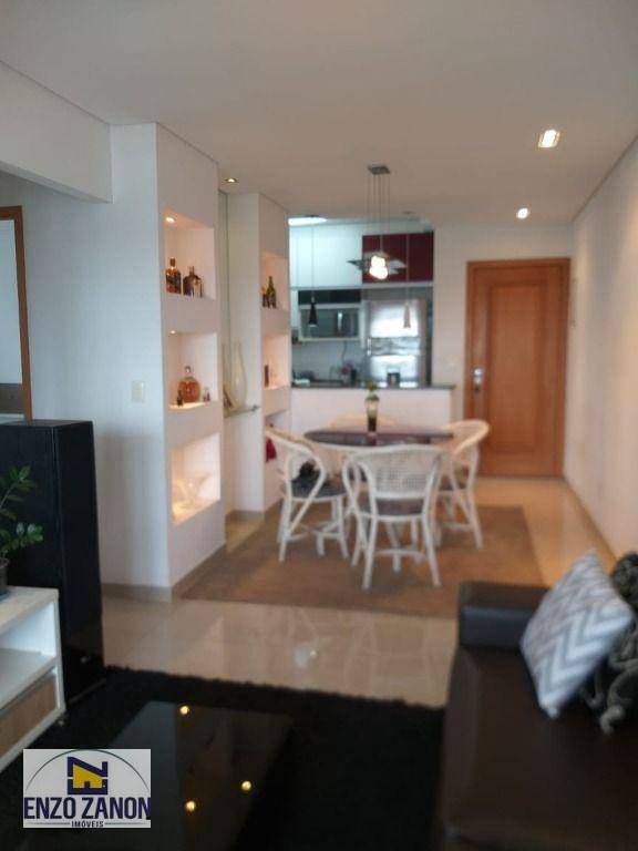 Apartamento à venda com 2 quartos, 70m² - Foto 5