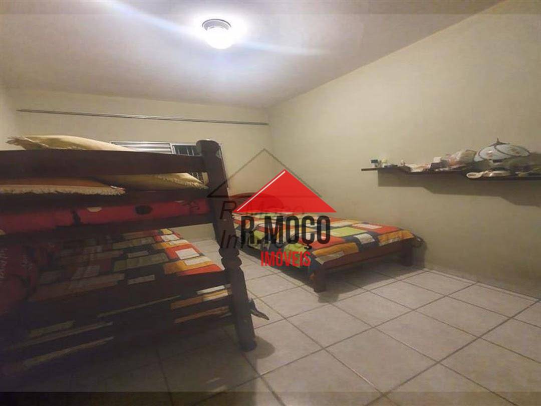 Sobrado à venda com 2 quartos, 300m² - Foto 15