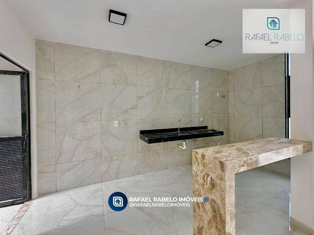 Casa à venda com 3 quartos, 98m² - Foto 9