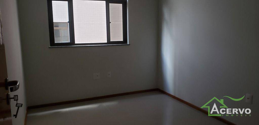 Apartamento à venda com 2 quartos, 81m² - Foto 5