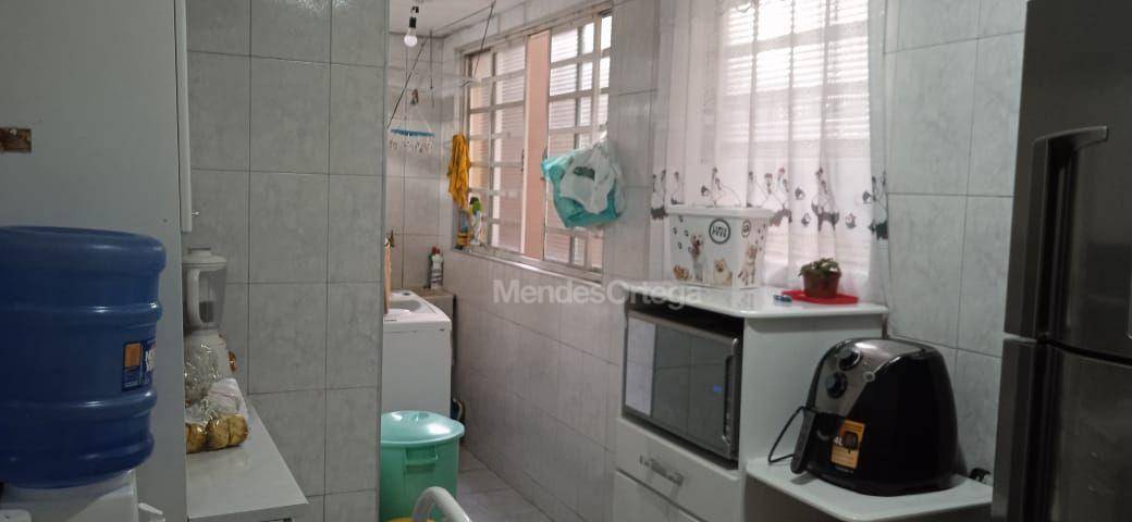 Apartamento à venda com 2 quartos, 65m² - Foto 4