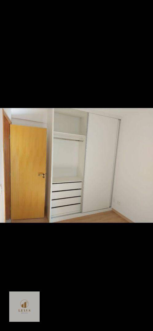 Apartamento à venda com 3 quartos, 84m² - Foto 4