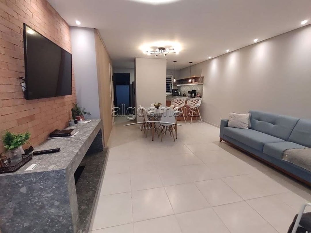 Casa à venda com 3 quartos, 111m² - Foto 10