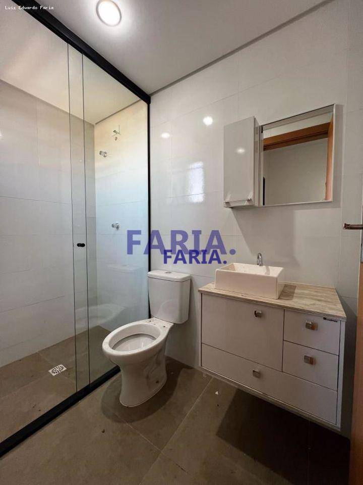 Apartamento à venda com 2 quartos, 76m² - Foto 10