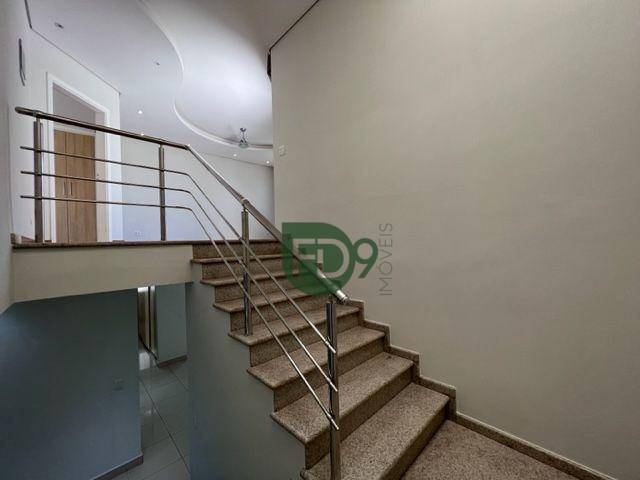 Casa de Condomínio à venda e aluguel com 3 quartos, 205m² - Foto 17