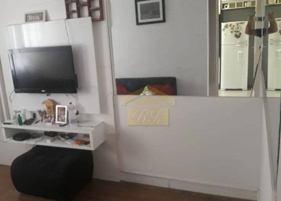 Apartamento à venda com 2 quartos, 50m² - Foto 2