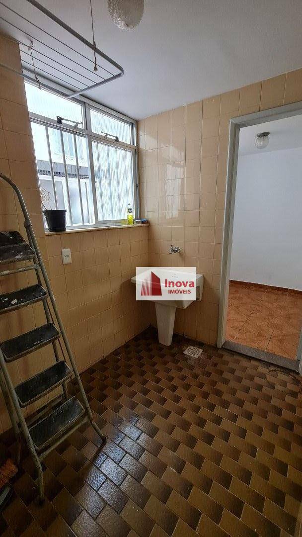 Apartamento à venda com 2 quartos, 75m² - Foto 22