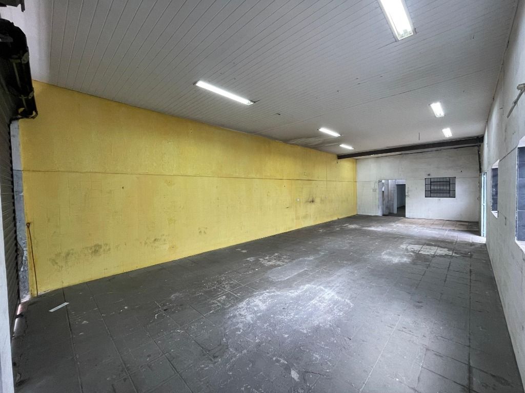 Loja-Salão para alugar, 197m² - Foto 1