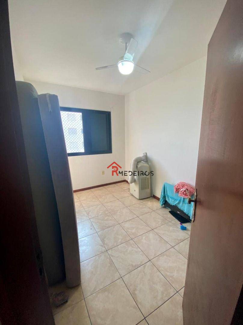 Apartamento à venda com 3 quartos, 135m² - Foto 22