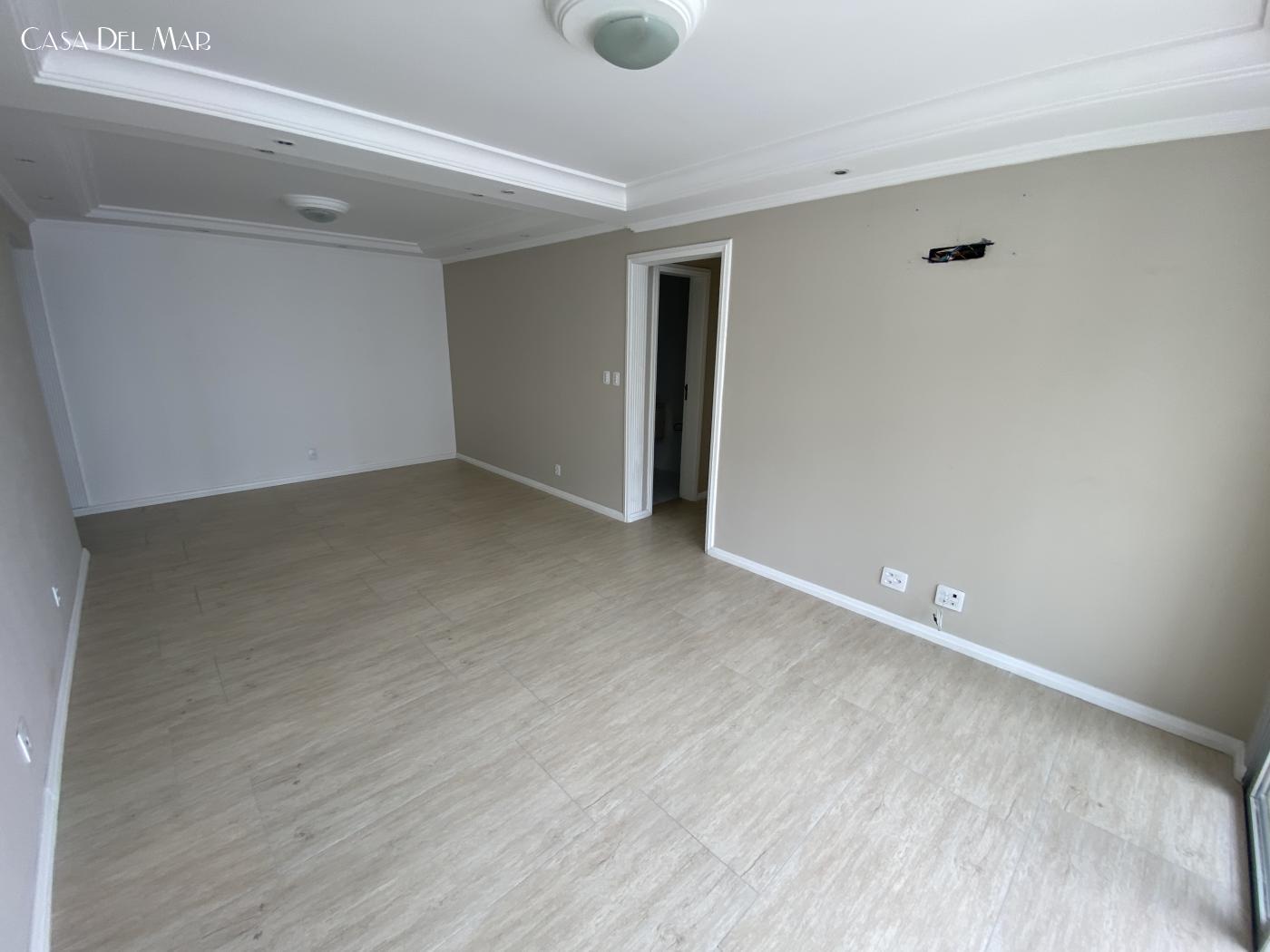 Apartamento à venda com 3 quartos, 101m² - Foto 12