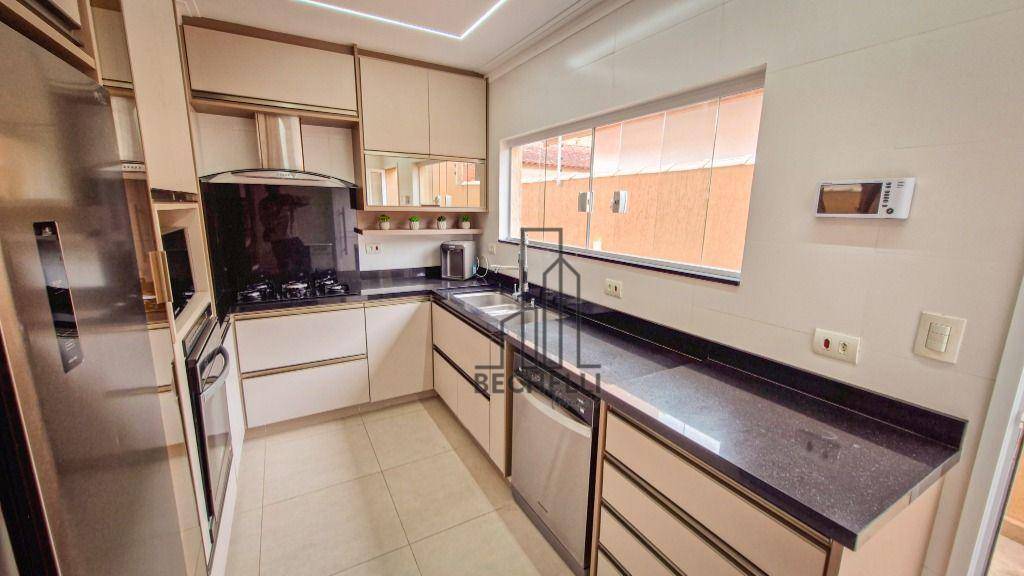 Casa, 4 quartos, 227 m² - Foto 5