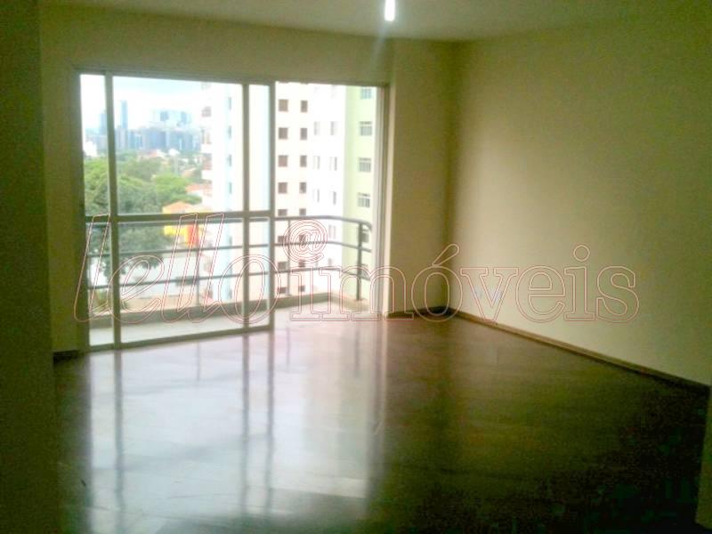 Apartamento para alugar com 3 quartos, 132m² - Foto 1