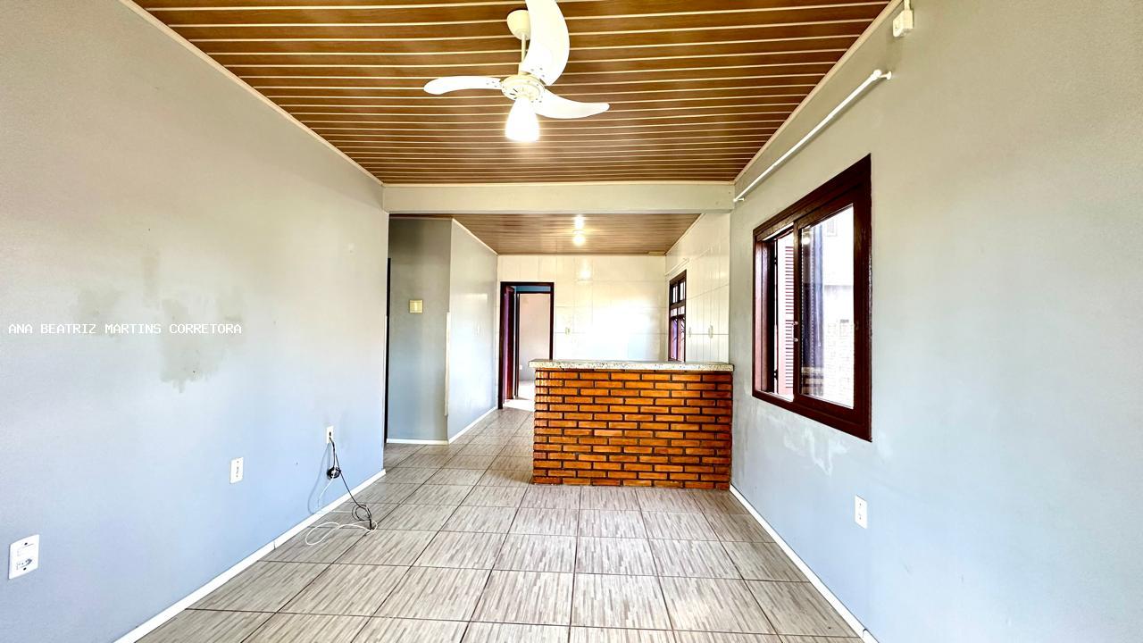 Casa à venda com 3 quartos, 230m² - Foto 8