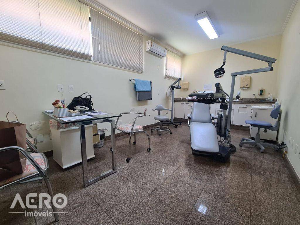 Prédio Inteiro à venda, 640m² - Foto 1
