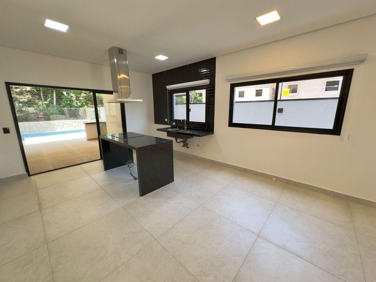 Sobrado à venda com 3 quartos, 151m² - Foto 4