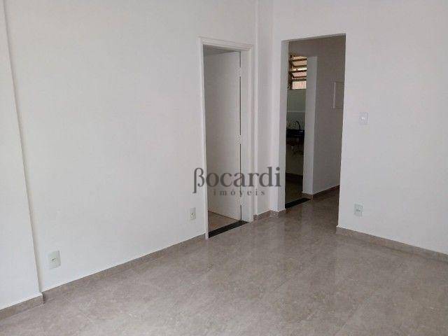 Apartamento à venda com 1 quarto, 59m² - Foto 1