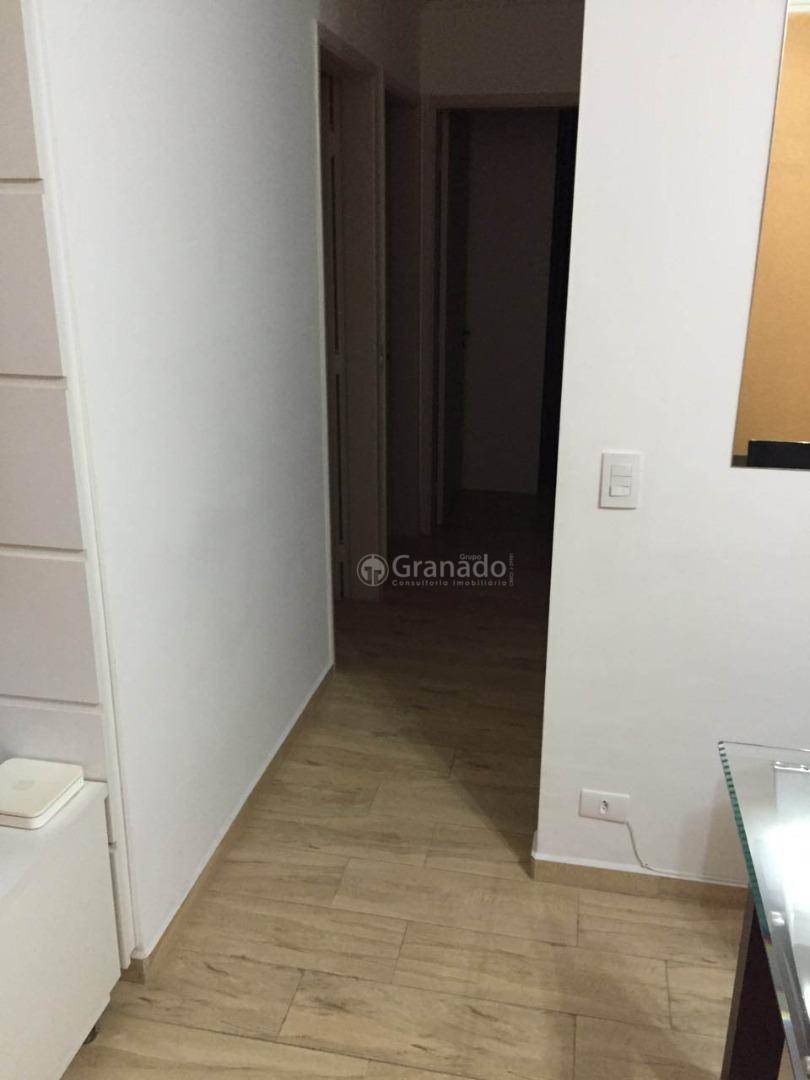 Apartamento à venda com 3 quartos, 70m² - Foto 6