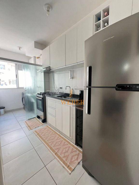 Apartamento à venda com 2 quartos, 55m² - Foto 47