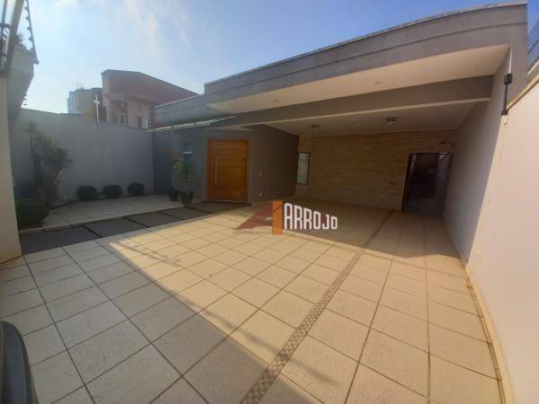 Casa à venda com 3 quartos, 340m² - Foto 47