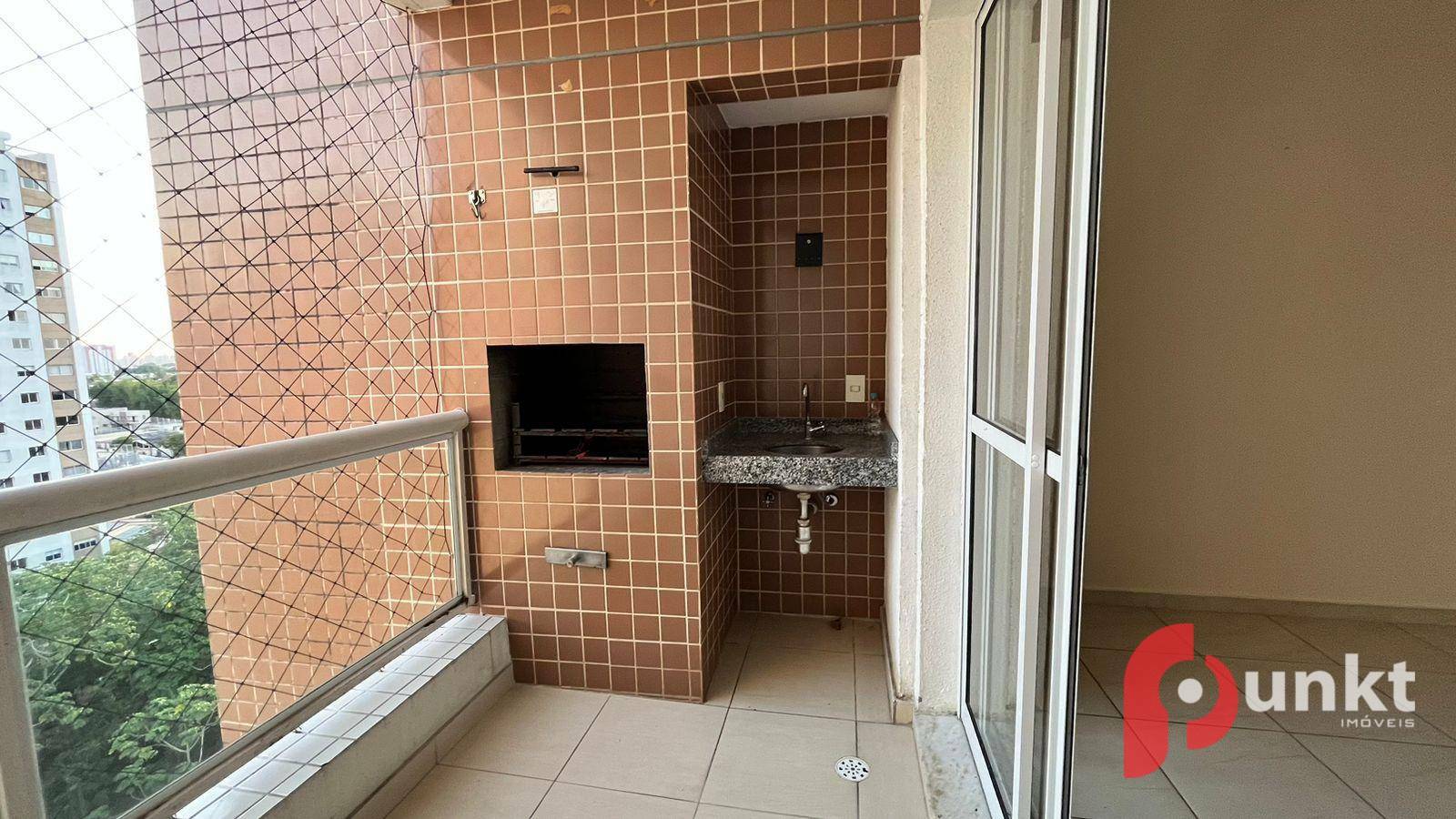 Apartamento para alugar com 3 quartos, 96m² - Foto 2