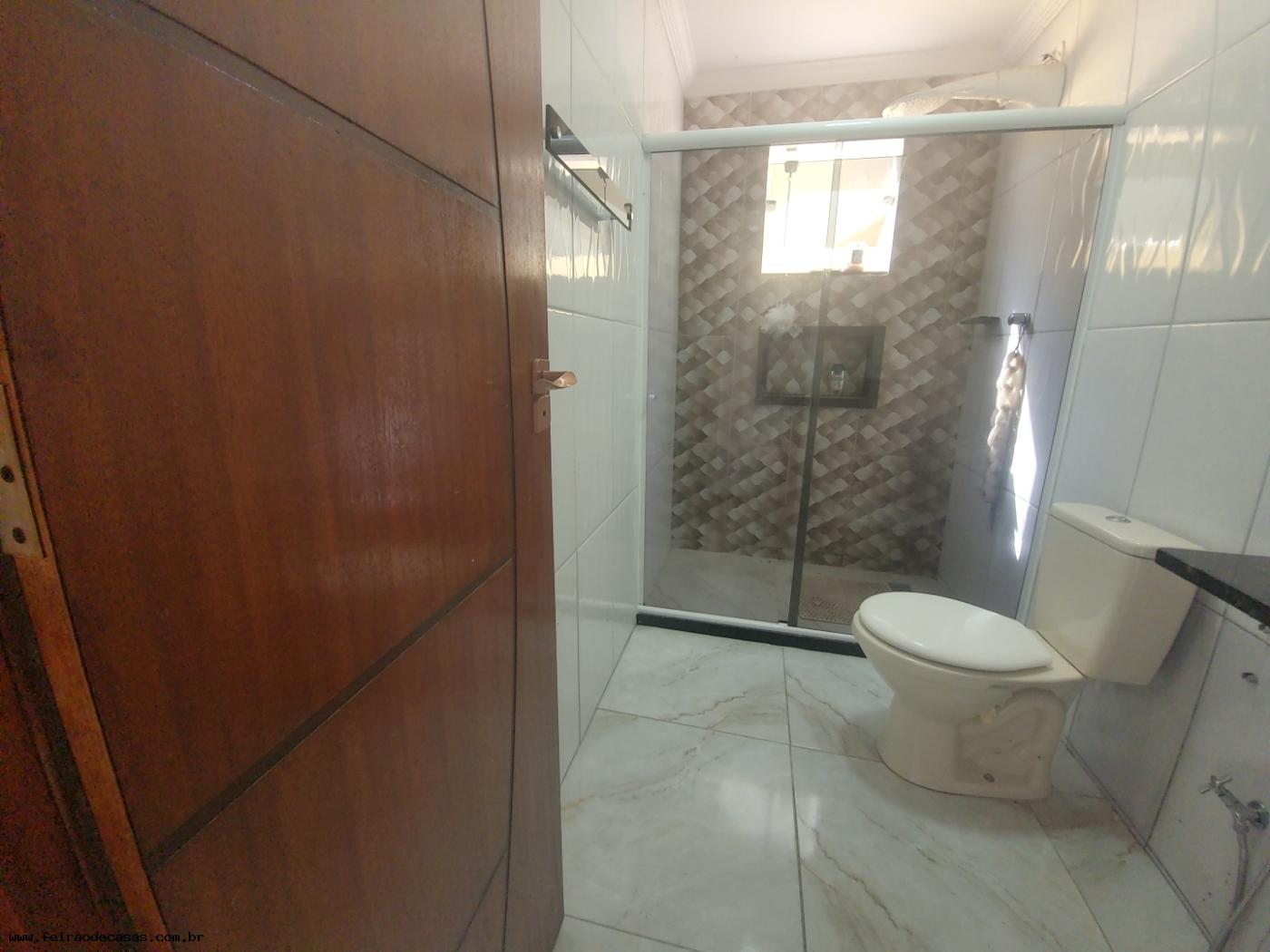 Casa à venda com 3 quartos, 200m² - Foto 13